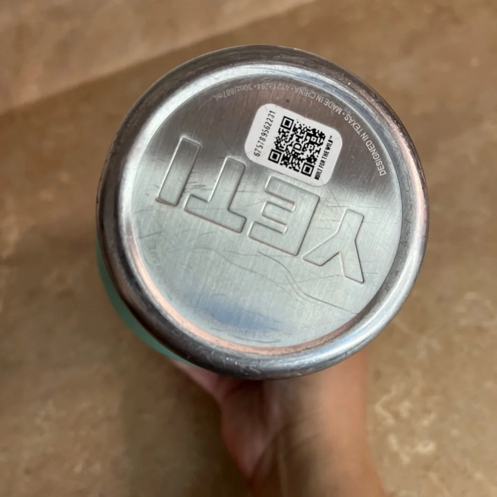 Yeti 30 Oz. Tumbler With Handle